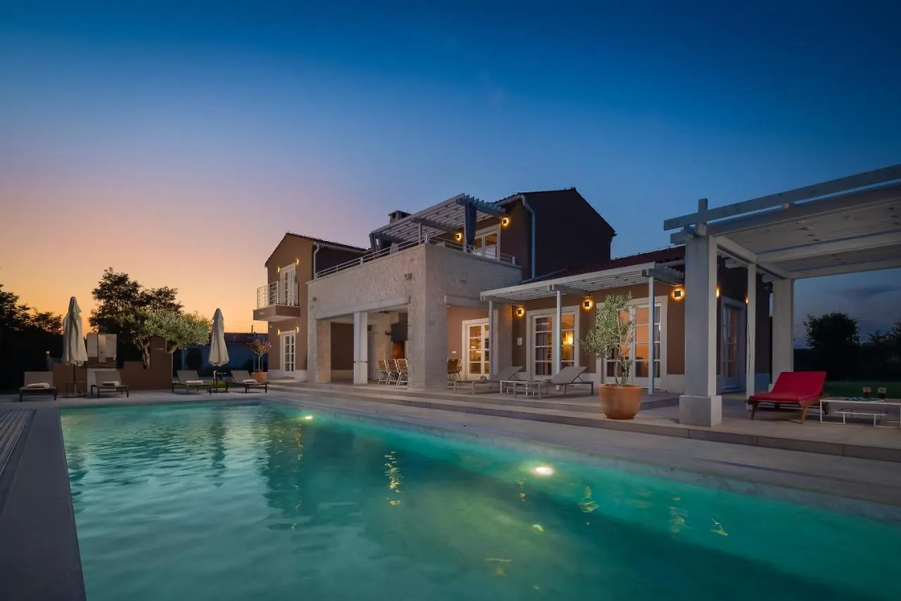 Istria Nuova Luxury Villas Režanci Aldeamento Turístico